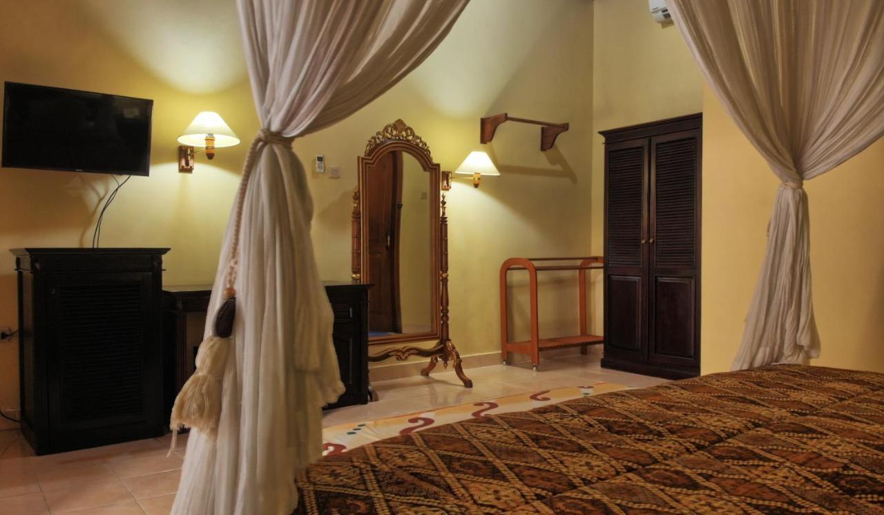 Masainn Hotel Kuta Кута Экстерьер фото